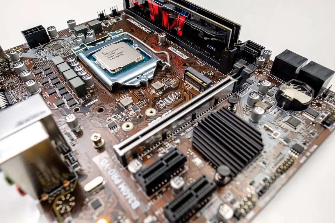 mobo2